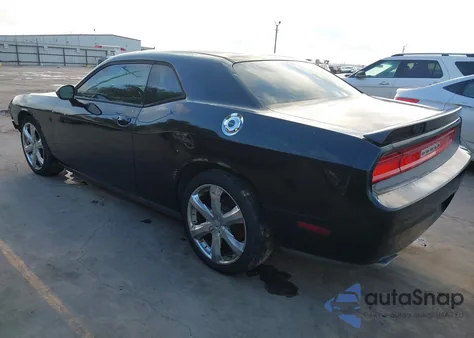 2013 Dodge Challenger Sxt z USA, uszkodzony, nr VIN 2C3CDYAG3DH692448